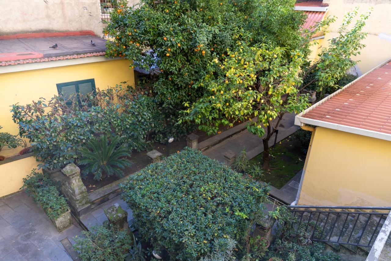Colored House Until 7 People Above Sqplebiscito Napels Buitenkant foto
